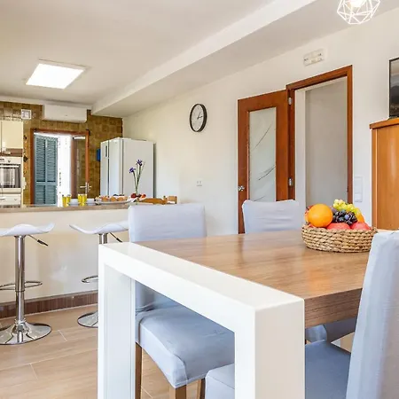 Holiday home Del Llac By Homevillas360 *
