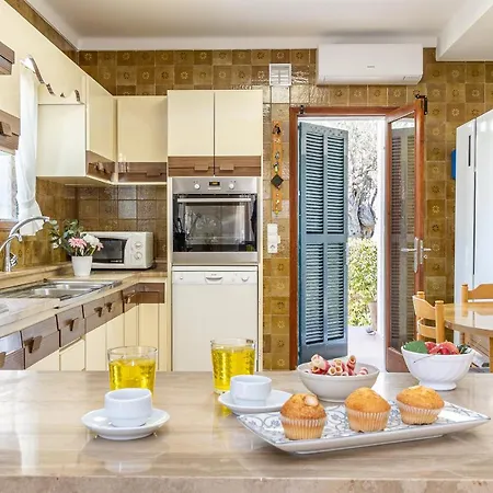 Del Llac By Homevillas360 Holiday home